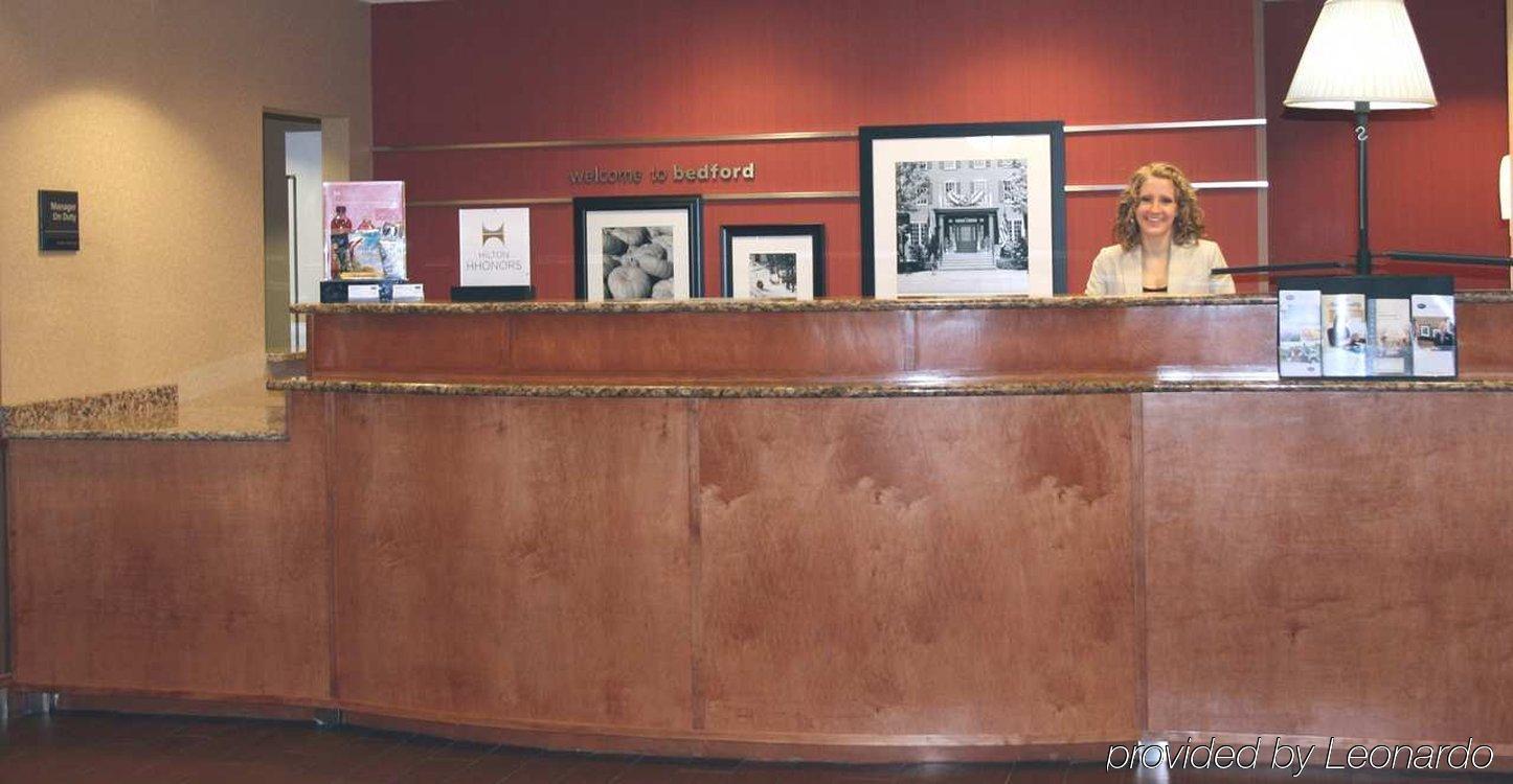 Hampton Inn & Suites By Hilton Manchester Bedford Bagian luar foto